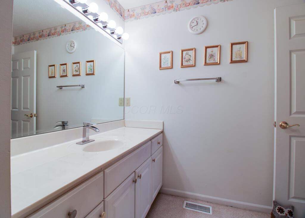 2266 Feather Lane, Marion, Ohio image 17