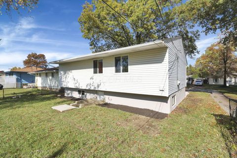 Tiny photo for 1673 Liscomb Road, Columbus, OH 43207 (MLS # 226003534)
