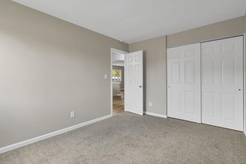 Tiny photo for 1673 Liscomb Road, Columbus, OH 43207 (MLS # 226003534)