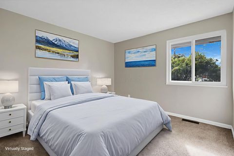 Tiny photo for 1673 Liscomb Road, Columbus, OH 43207 (MLS # 226003534)