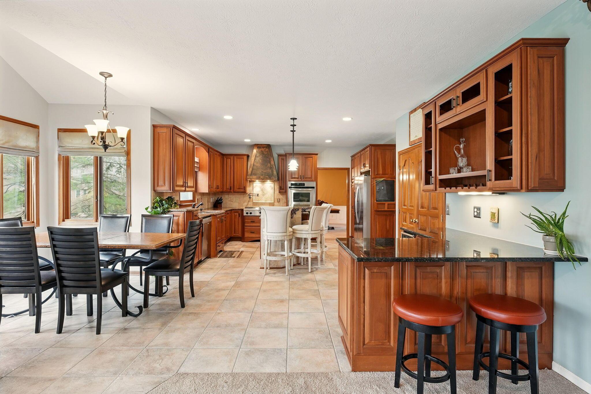 5553 Forest Knoll Court, Dublin, Ohio image 6