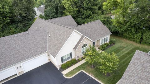 Photo of 4865 Ashleigh Drive, Dublin, OH 43016 (MLS # 225031875)