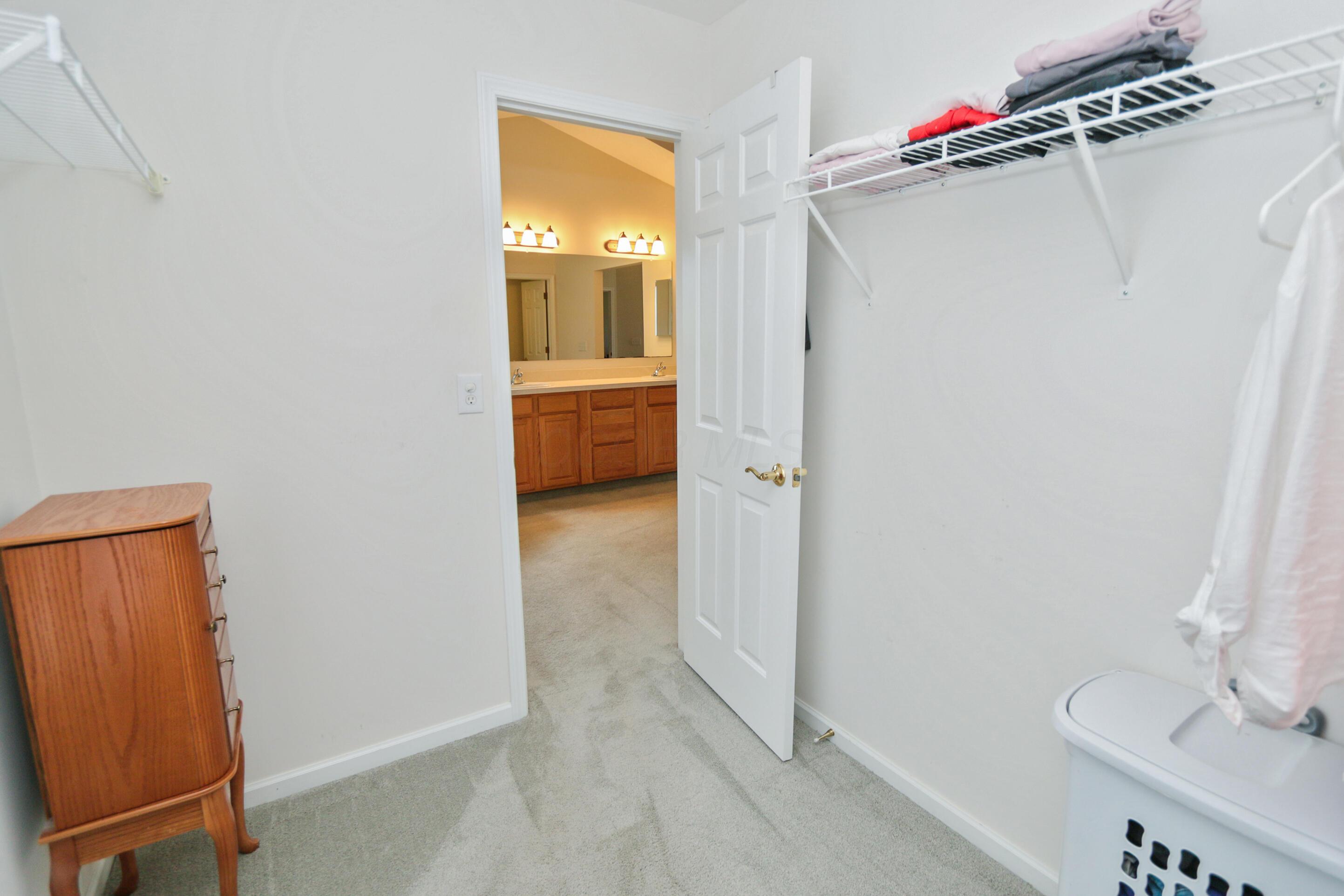 7553 Indian Creek Way, Powell, Ohio image 39