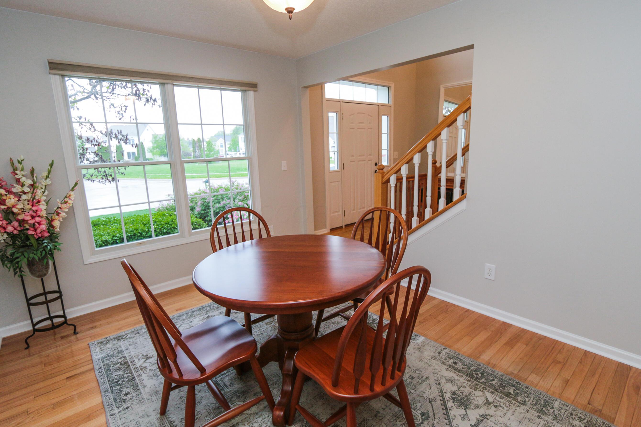 7553 Indian Creek Way, Powell, Ohio image 9