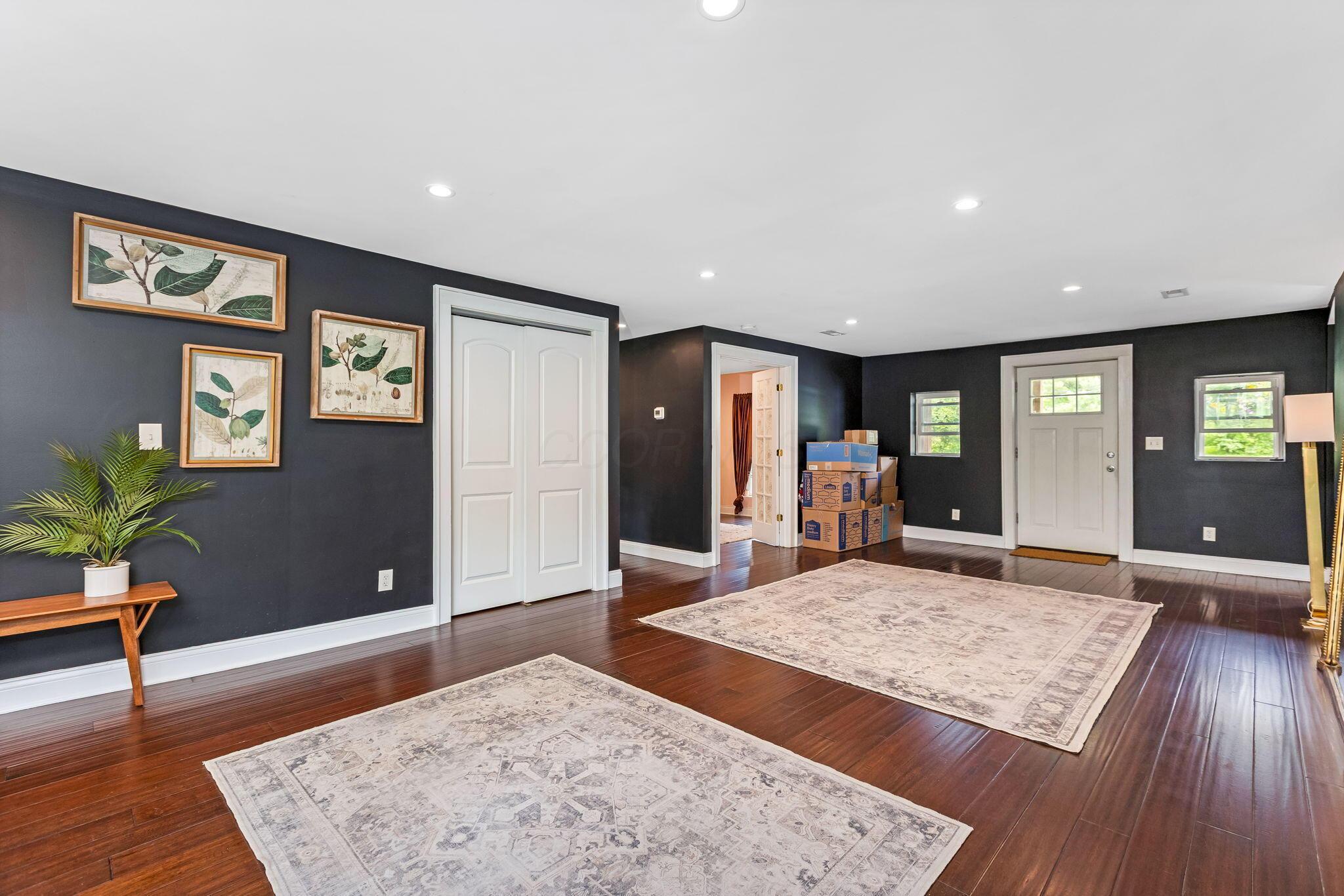 1082 James Road, Granville, Ohio image 16