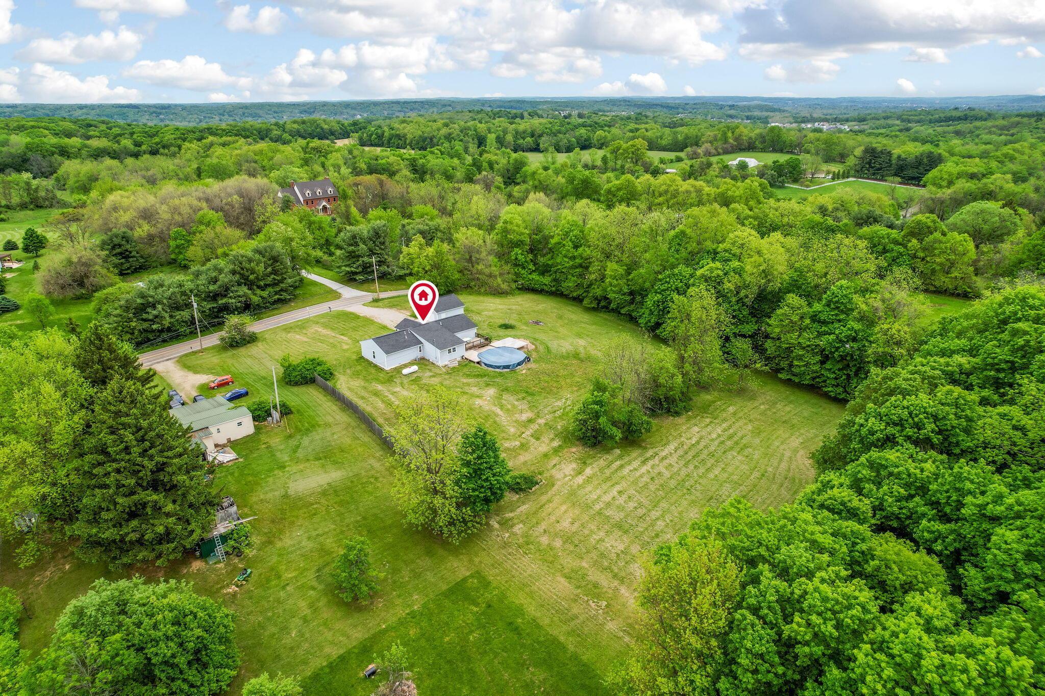 1082 James Road, Granville, Ohio image 36