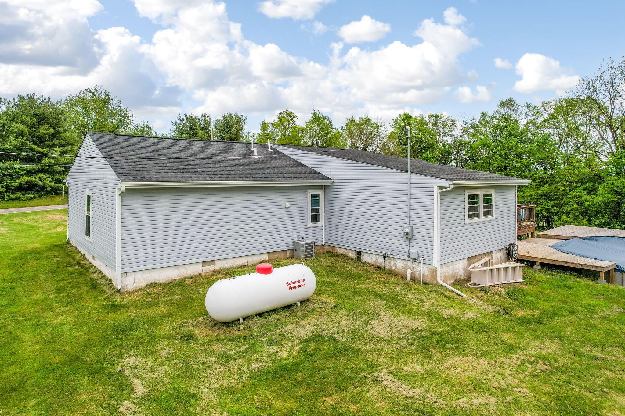 1082 James Road, Granville, Ohio image 37