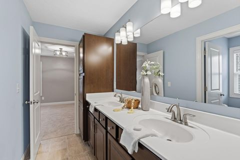 Tiny photo for 1323 Swanton Street, Lewis Center, OH 43035 (MLS # 226005708)