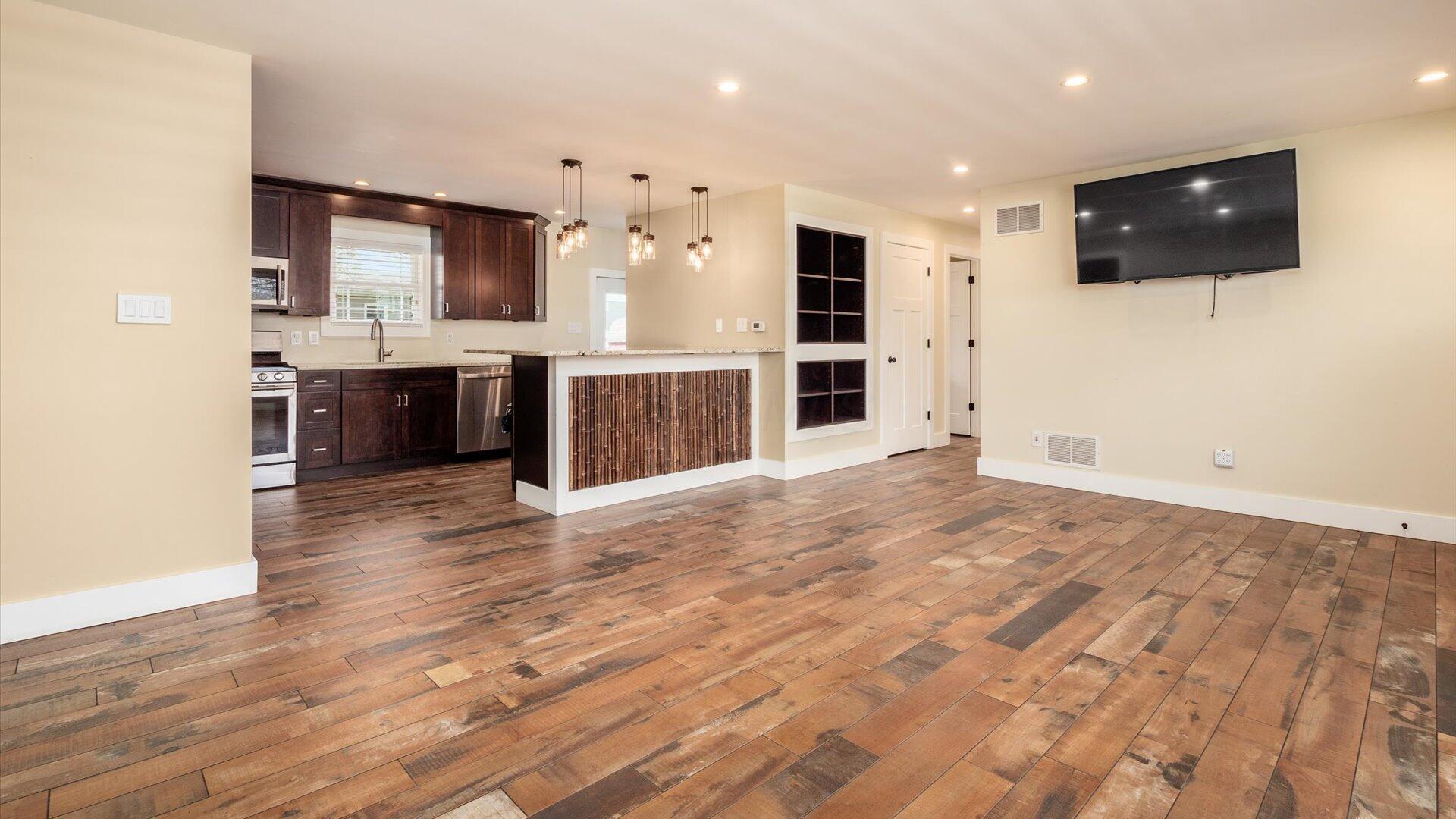 7172 Dean Drive, Cambridge, Ohio image 13