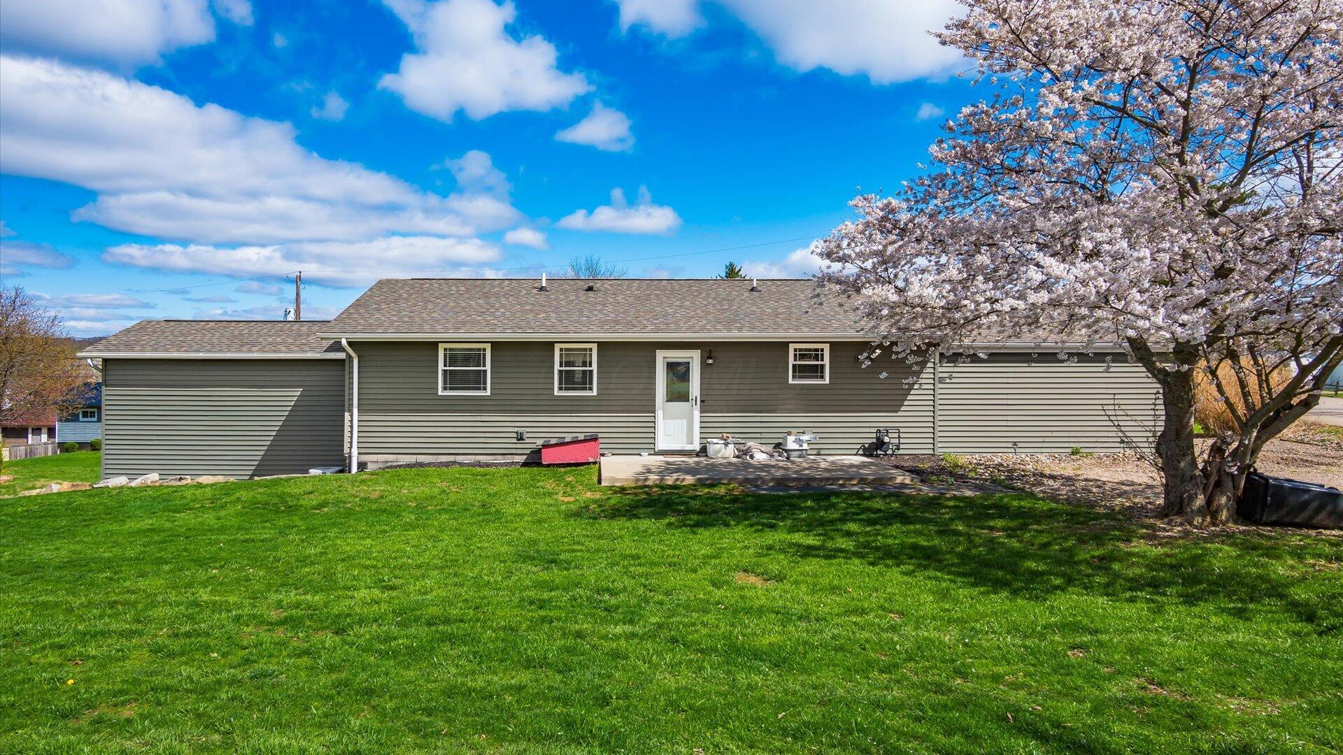 7172 Dean Drive, Cambridge, Ohio image 40