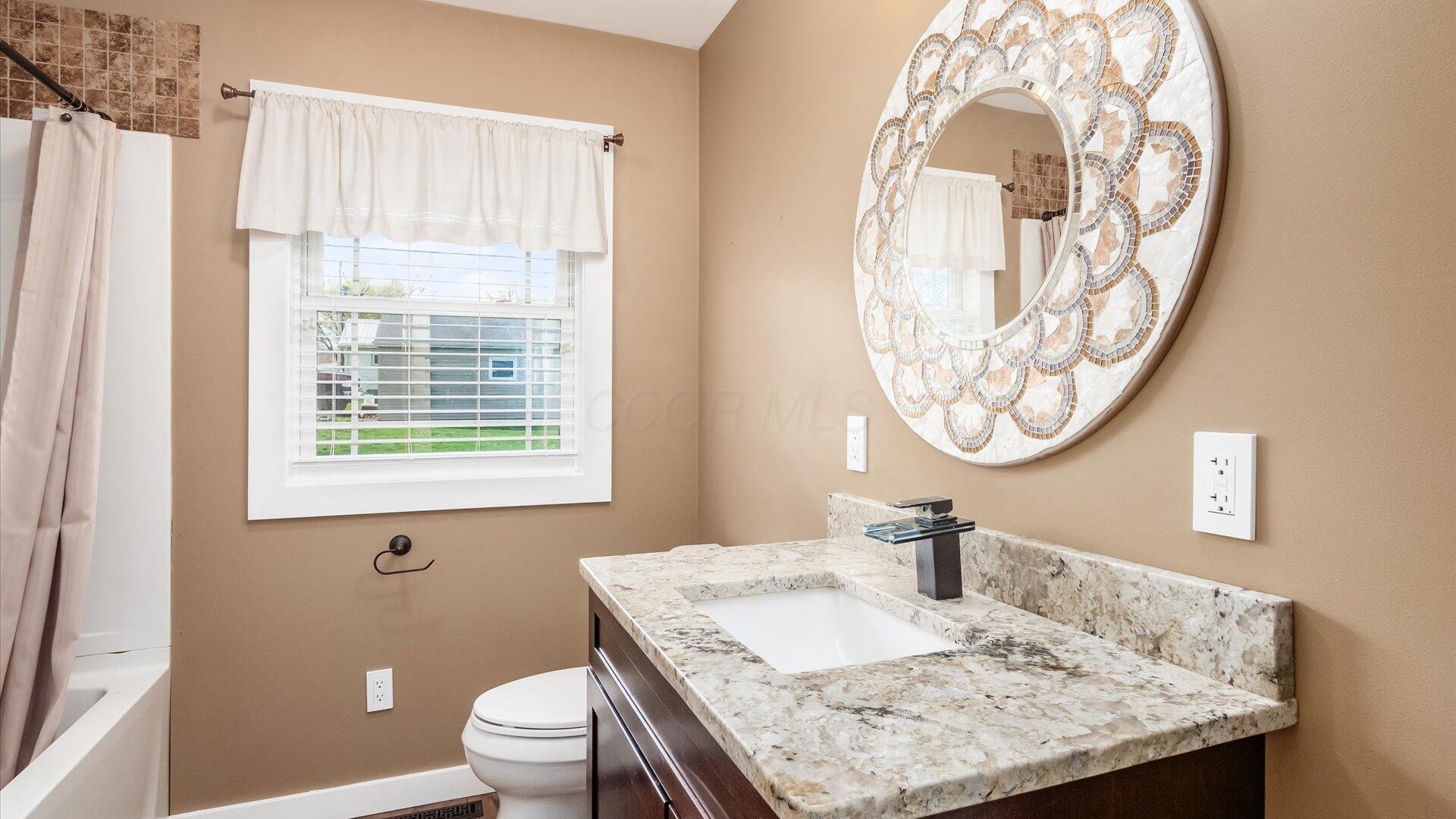 7172 Dean Drive, Cambridge, Ohio image 31