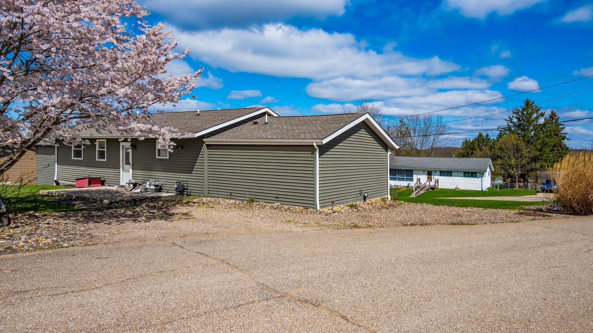 7172 Dean Drive, Cambridge, Ohio image 44