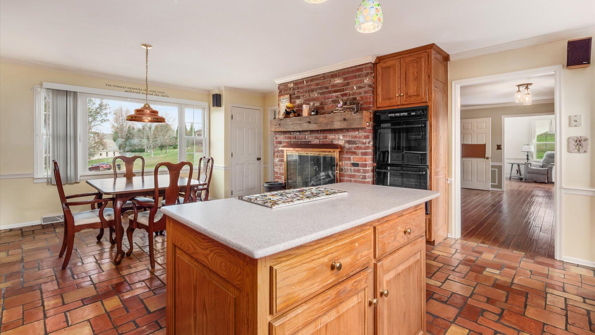 5200 Milford Drive, Zanesville, Ohio image 19