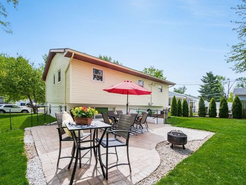 Tiny photo for 6401 Faircrest Road, Columbus, OH 43229 (MLS # 226014225)