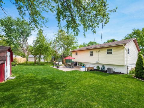 Tiny photo for 6401 Faircrest Road, Columbus, OH 43229 (MLS # 226014225)