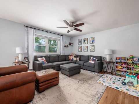 Tiny photo for 6401 Faircrest Road, Columbus, OH 43229 (MLS # 226014225)