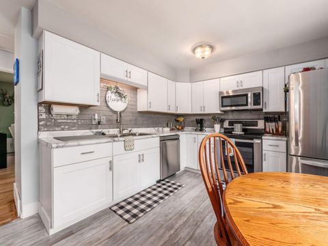 Tiny photo for 6401 Faircrest Road, Columbus, OH 43229 (MLS # 226014225)