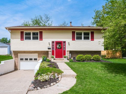 Tiny photo for 6401 Faircrest Road, Columbus, OH 43229 (MLS # 226014225)