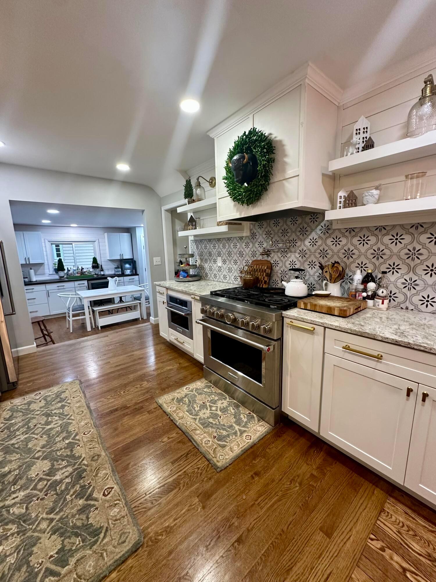 1560 Guilford Road, Columbus, Ohio image 4