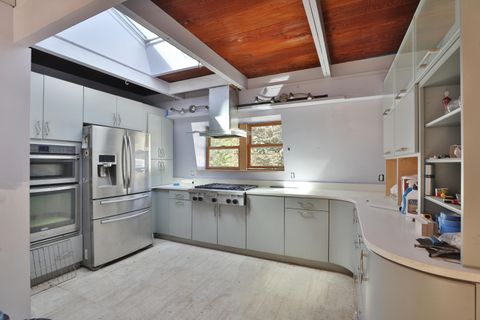 Tiny photo for 777 Lakeshore Drive, Columbus, OH 43235 (MLS # 225037784)