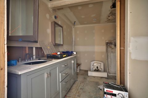 Tiny photo for 777 Lakeshore Drive, Columbus, OH 43235 (MLS # 225037784)