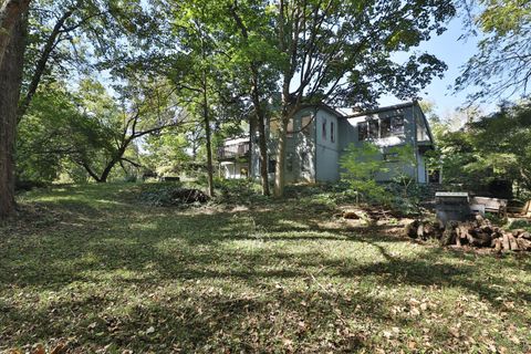 Tiny photo for 777 Lakeshore Drive, Columbus, OH 43235 (MLS # 225037784)
