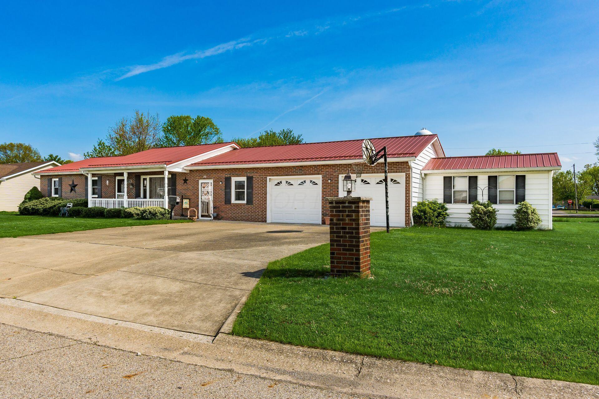 281 Cline Court, Ashville, Ohio image 2