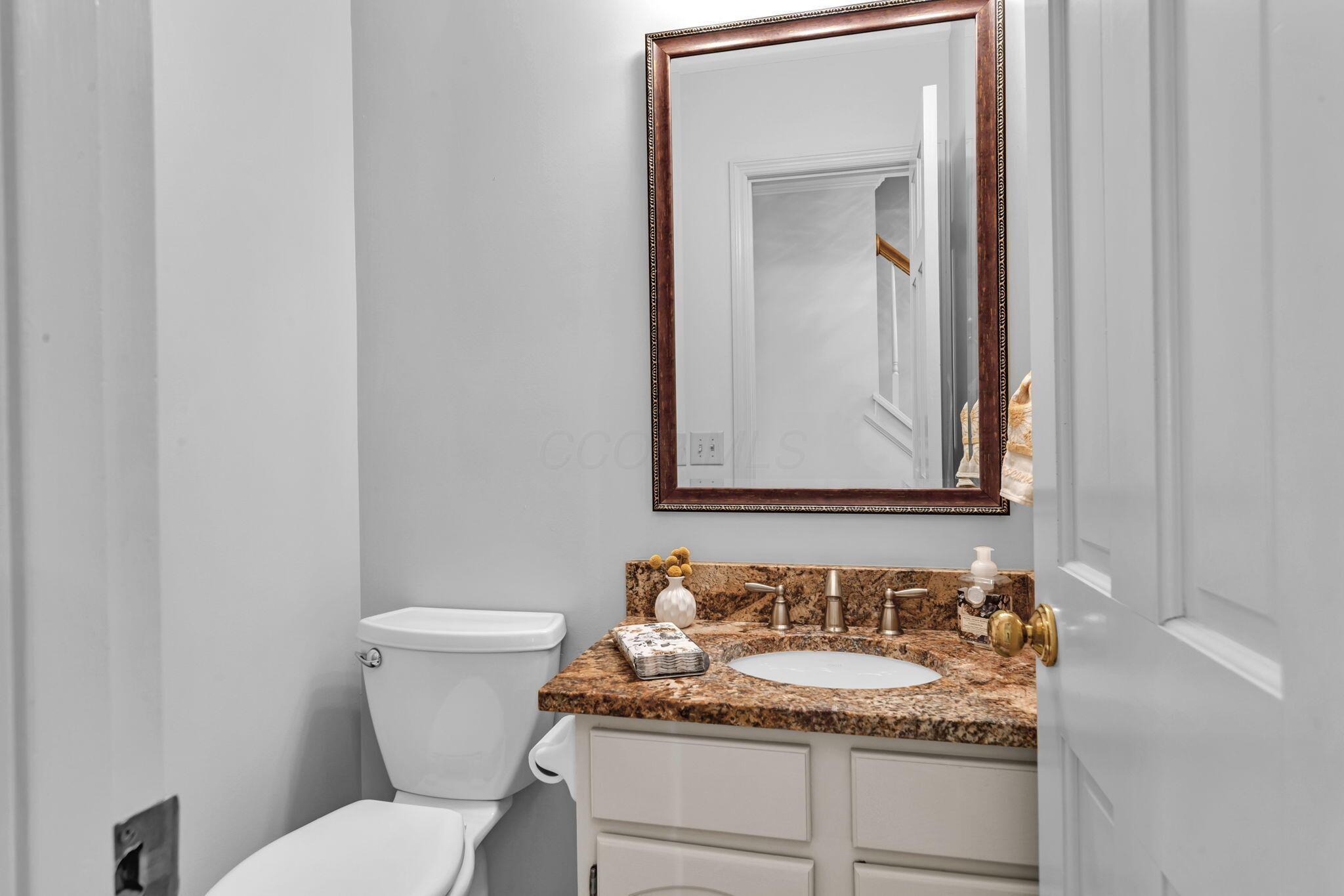 5374 Tara Hill Drive, Dublin, Ohio image 19