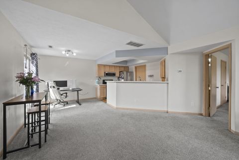 Tiny photo for 2430 Sportsman Drive, Grove City, OH 43123 (MLS # 225037375)
