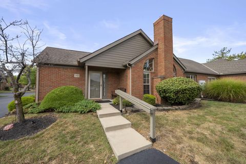 Tiny photo for 2430 Sportsman Drive, Grove City, OH 43123 (MLS # 225037375)