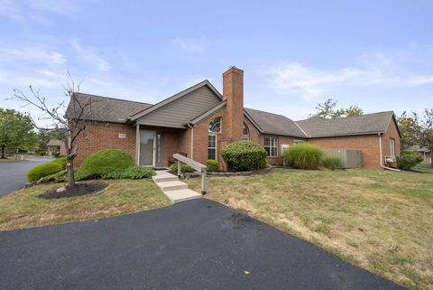 Tiny photo for 2430 Sportsman Drive, Grove City, OH 43123 (MLS # 225037375)