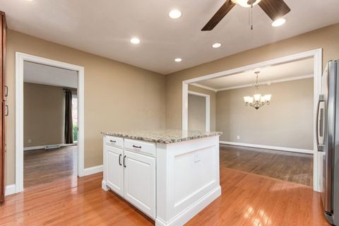 Tiny photo for 5881 Rocky Rill Road, Columbus, OH 43235 (MLS # 225044481)