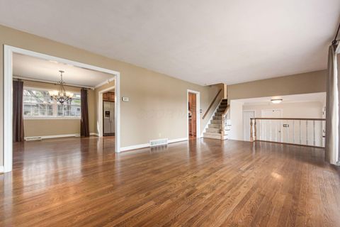 Tiny photo for 5881 Rocky Rill Road, Columbus, OH 43235 (MLS # 225044481)