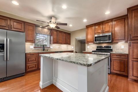 Photo of 5881 Rocky Rill Road, Columbus, OH 43235 (MLS # 225044481)