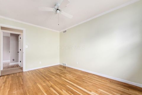 Tiny photo for 5881 Rocky Rill Road, Columbus, OH 43235 (MLS # 225044481)