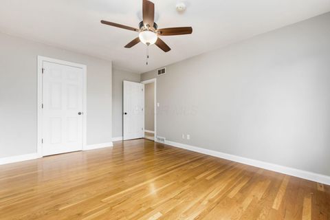 Tiny photo for 5881 Rocky Rill Road, Columbus, OH 43235 (MLS # 225044481)