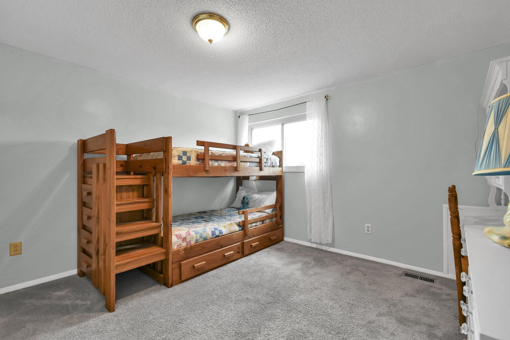 12164 Twincreek Drive, Pickerington, Ohio image 25