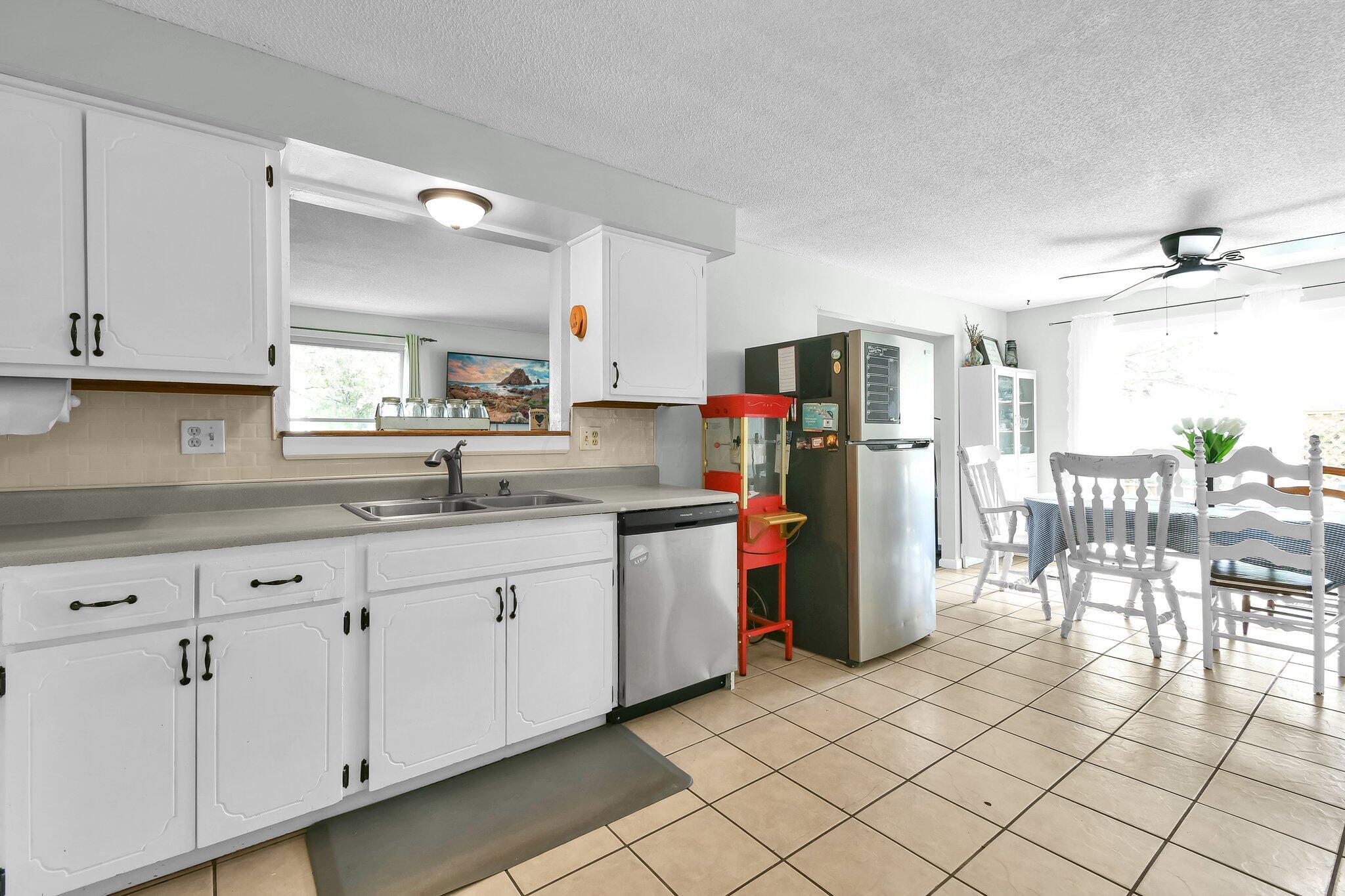 12164 Twincreek Drive, Pickerington, Ohio image 11