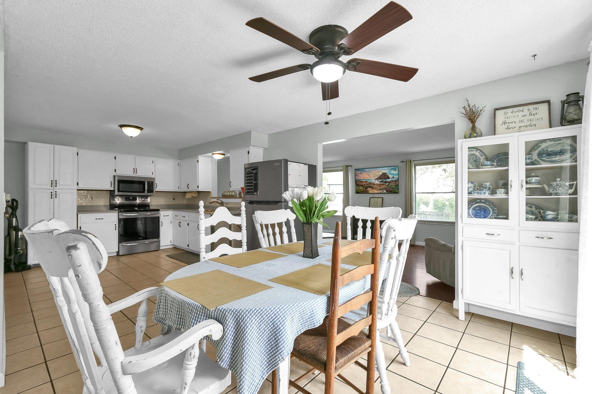 12164 Twincreek Drive, Pickerington, Ohio image 8