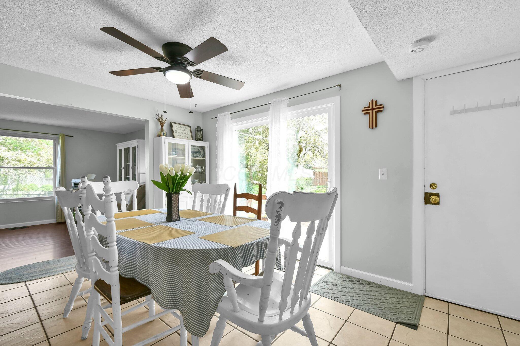 12164 Twincreek Drive, Pickerington, Ohio image 10