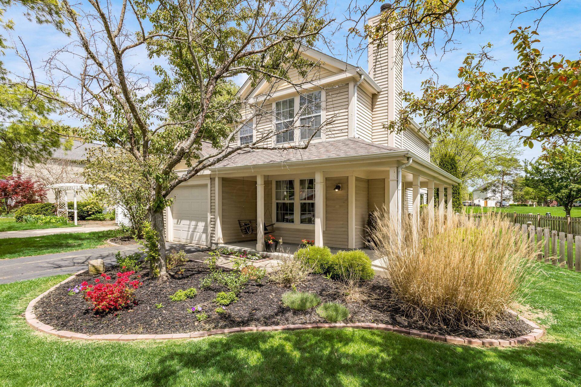 148 Ravine Ridge Drive, Powell, Ohio image 2