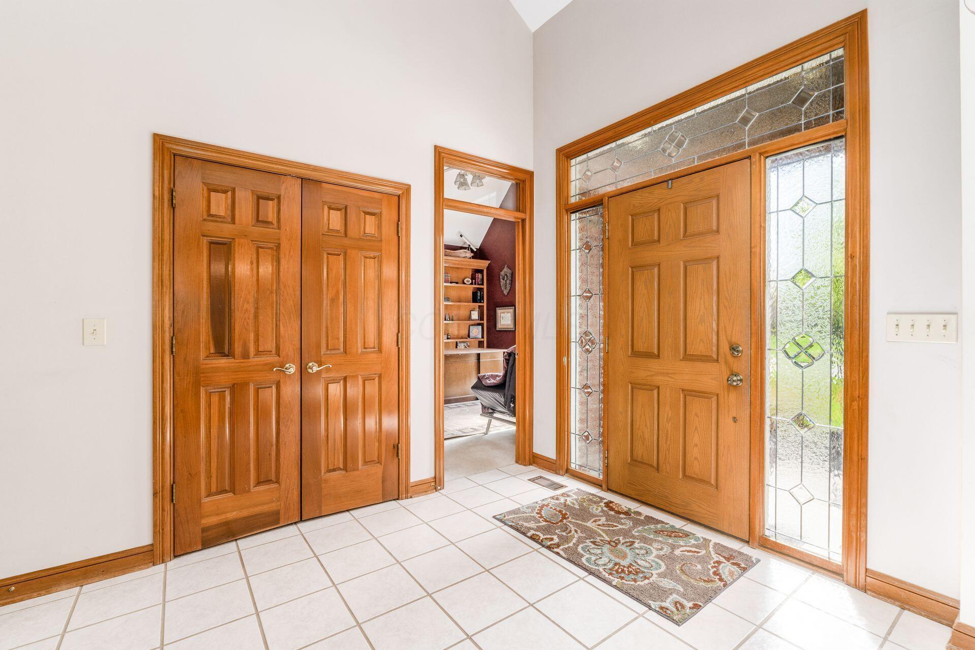 8798 Chateau Drive, Pickerington, Ohio image 9