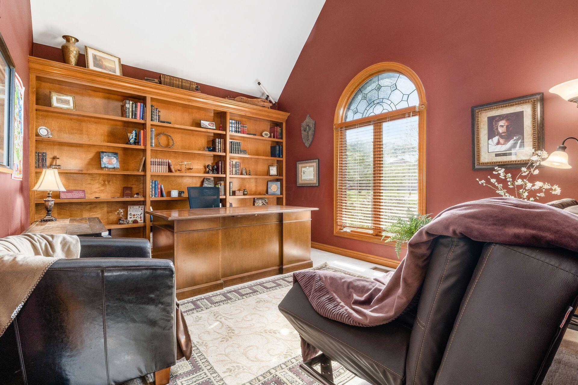 8798 Chateau Drive, Pickerington, Ohio image 16