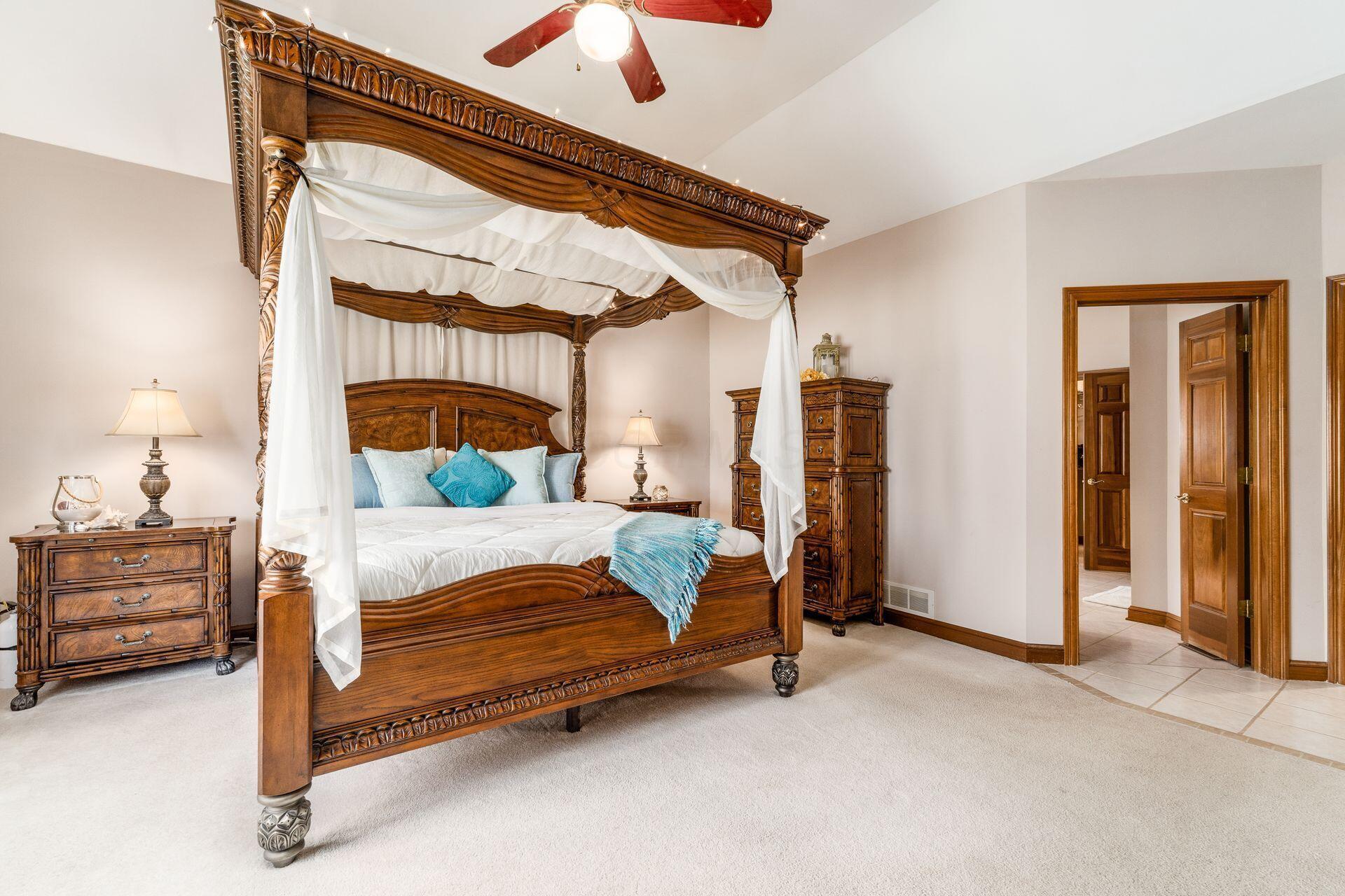 8798 Chateau Drive, Pickerington, Ohio image 27