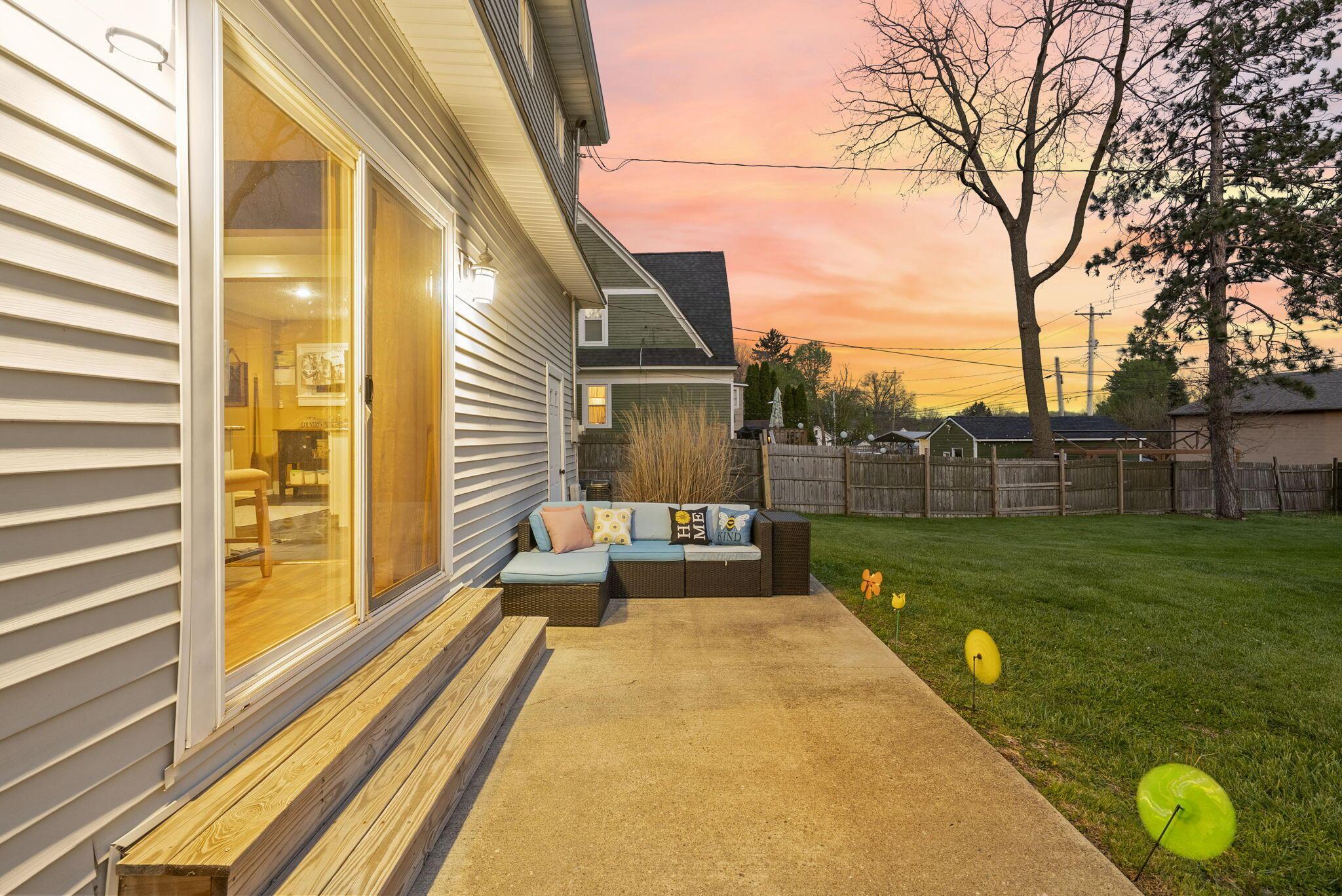 514 E Gambier Street