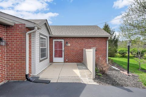 Photo of 1160 Stoneycreek Court, Lancaster, OH 43130 (MLS # 226012238)