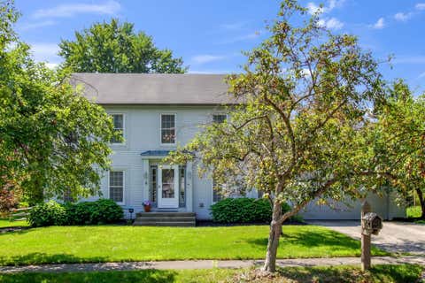 Photo of 139 Kellys Court, Powell, OH 43065 (MLS # 226028953)