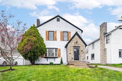 1262 E 21st Avenue, Columbus, OH 43211 - #: 225012958