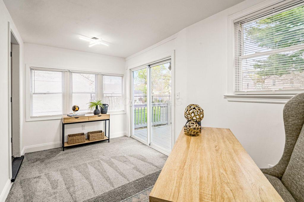 Columbus, Ohio 43211, United States, 3 Bedrooms Bedrooms, ,2 BathroomsBathrooms,Residential,Contingent,113287