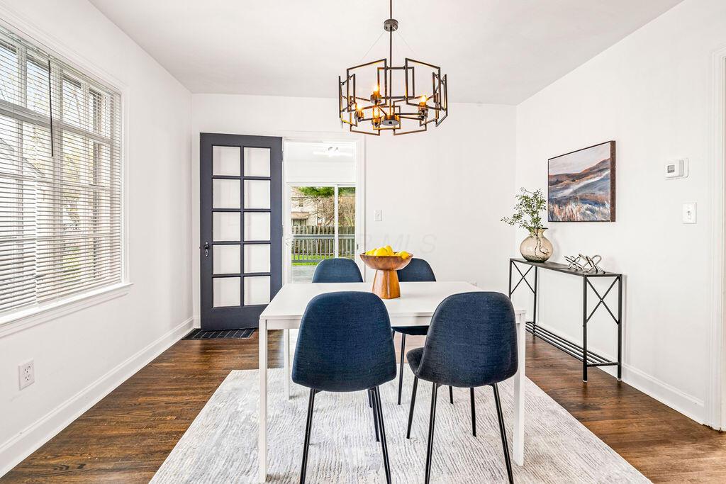 Columbus, Ohio 43211, United States, 3 Bedrooms Bedrooms, ,2 BathroomsBathrooms,Residential,Contingent,113287